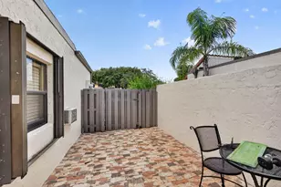 20533 NE 6th Ct, Miami, FL 33179 - Photo 33
