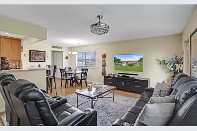 338 Seville O, Delray Beach, FL 33446 - Photo 3
