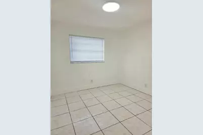 2131 NW 26th Avenue, Fort Lauderdale, FL 33311 - Photo 13