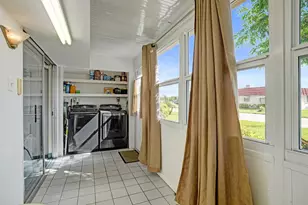 338 Seville O, Delray Beach, FL 33446 - Photo 37