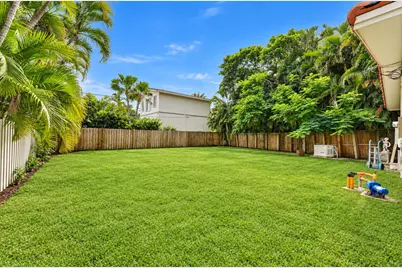707 NW 24th Street, Wilton Manors, FL 33311 - Photo 5