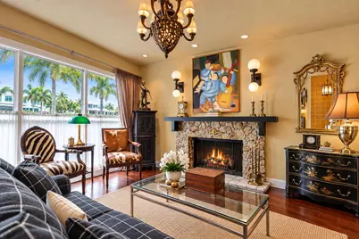 707 NW 24th Street, Wilton Manors, FL 33311 - Photo 9