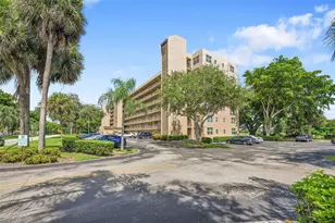 4570 NW 18th Ave, Deerfield Beach, FL 33064 - Photo 15