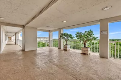 3520 Oaks Way #904, Pompano Beach, FL 33069 - Photo 31