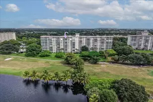 3520 Oaks Way, Pompano Beach, FL 33069 - Photo 43