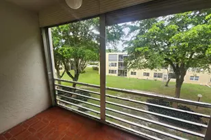351 Cambridge Rd, Hollywood, FL 33024 - Photo 21