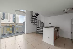 300 S Biscayne Blvd, Miami, FL 33131 - Photo 5