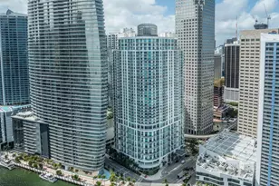 300 S Biscayne Blvd, Miami, FL 33131 - Photo 33