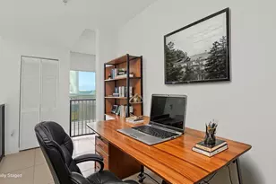 300 S Biscayne Blvd, Miami, FL 33131 - Photo 23
