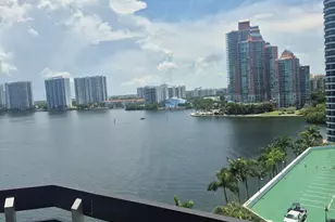 3600 Mystic Pointe Dr, Aventura, FL 33180 - Photo 29