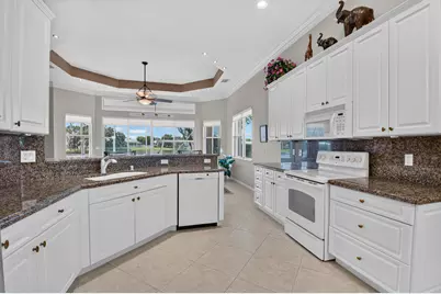8066 Rossini Way, Lake Worth, FL 33467 - Photo 15