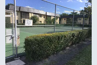 9157 NW 1st Court #203, Pembroke Pines, FL 33024 - Photo 3