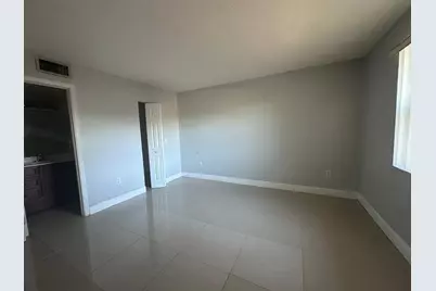9157 NW 1st Court #203, Pembroke Pines, FL 33024 - Photo 21