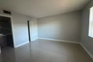 9157 NW 1st Ct, Pembroke Pines, FL 33024 - Photo 21