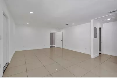 8224 NW 1st Place, Miami, FL 33150 - Photo 9
