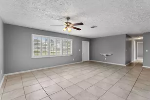 306 Riomar Dr, Port Saint Lucie, FL 34952 - Photo 3