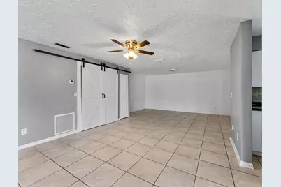 306 Riomar Drive, Port Saint Lucie, FL 34952 - Photo 5