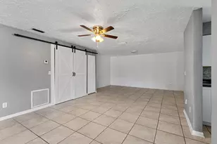 306 Riomar Dr, Port Saint Lucie, FL 34952 - Photo 5