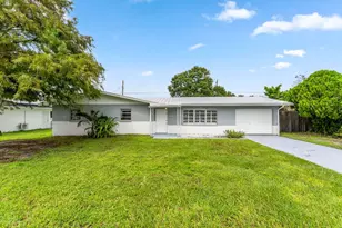 306 Riomar Dr, Port Saint Lucie, FL 34952 - Photo 25