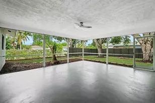 679 SW 17th Ct, Boca Raton, FL 33486 - Photo 17
