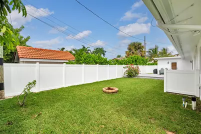 2607 Colgate Lane, Lake Worth Beach, FL 33460 - Photo 23