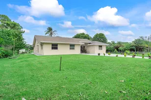 11835 N 47th Road N, The Acreage, FL 33411 - Photo 25