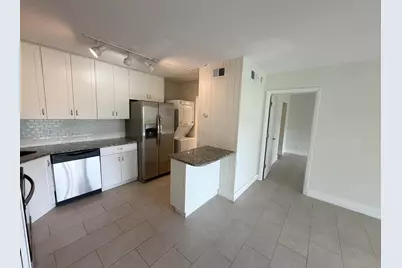 1112 Green Pine Boulevard #F1, West Palm Beach, FL 33409 - Photo 1