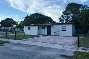 1721 NE 52nd St, Pompano Beach, FL 33064 - Photo 1