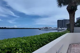 130 Lakeshore Dr, North Palm Beach, FL 33408 - Photo 31