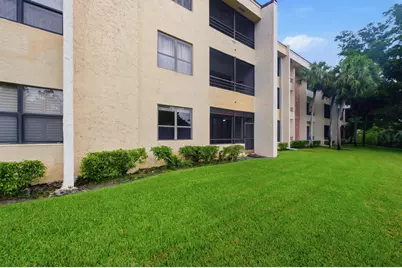 7508 La Paz Boulevard #107, Boca Raton, FL 33433 - Photo 23