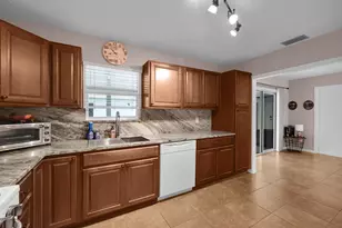 2849 SE Nance St, Port Saint Lucie, FL 34984 - Photo 13