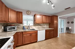 2849 SE Nance St, Port Saint Lucie, FL 34984 - Photo 15