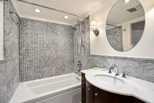 2750 NE 183rd St, Aventura, FL 33160 - Photo 13