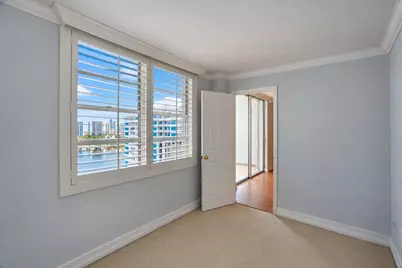 2750 NE 183rd Street #1801, Aventura, FL 33160 - Photo 29