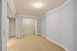 2750 NE 183rd St, Aventura, FL 33160 - Photo 9