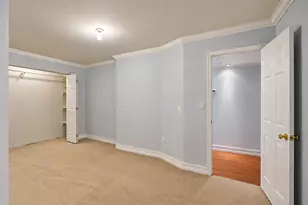 2750 NE 183rd St, Aventura, FL 33160 - Photo 11