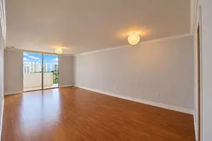 2750 NE 183rd St, Aventura, FL 33160 - Photo 17