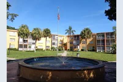 4394 NW 9th Avenue #20-1G, Deerfield Beach, FL 33064 - Photo 1