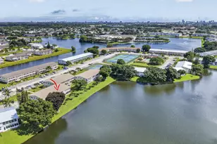 135 Somerset G, West Palm Beach, FL 33417 - Photo 39