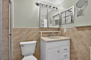 135 Somerset G, West Palm Beach, FL 33417 - Photo 23