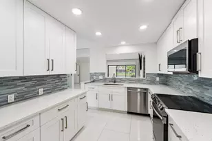 15 Tournament Blvd, Palm Beach Gardens, FL 33418 - Photo 21