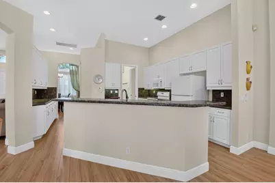 6802 Treves Way, Boynton Beach, FL 33437 - Photo 17