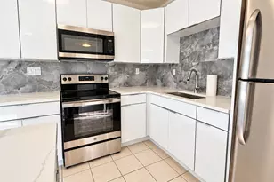 835 Fernwood Dr, West Palm Beach, FL 33405 - Photo 7