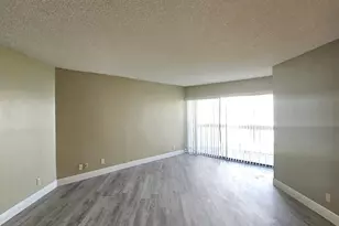 1820 N Congress Ave, West Palm Beach, FL 33401 - Photo 3