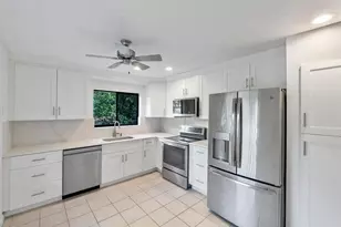5720 Coach House Cir, Boca Raton, FL 33486 - Photo 3