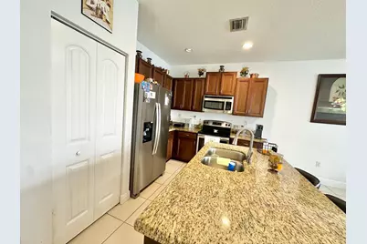 1079 NW 33rd Manor, Pompano Beach, FL 33064 - Photo 7