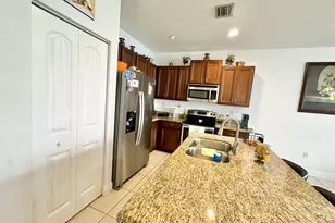 1079 NW 33rd Manor, Pompano Beach, FL 33064 - Photo 7