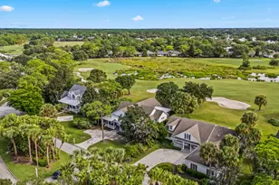 807 Carolina Cir SW, Vero Beach, FL 32962 - Photo 3