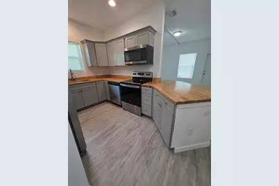 4587 Cambridge Street, Lake Worth Beach, FL 33463 - Photo 9