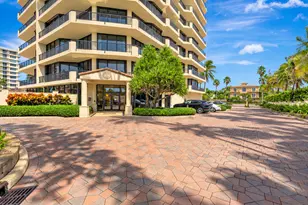 570 Ocean Dr, Juno Beach, FL 33408 - Photo 3